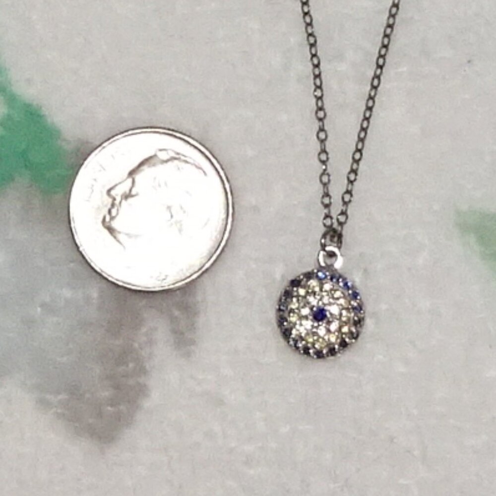 Diamond pendant with chain